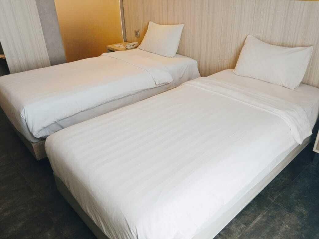 Grand Kolopaking Hotel Kebumen Zewnętrze zdjęcie